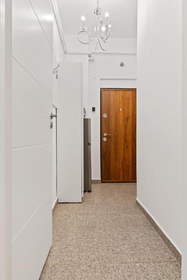 Brand New Studio - Old Town Бухарест Екстер'єр фото